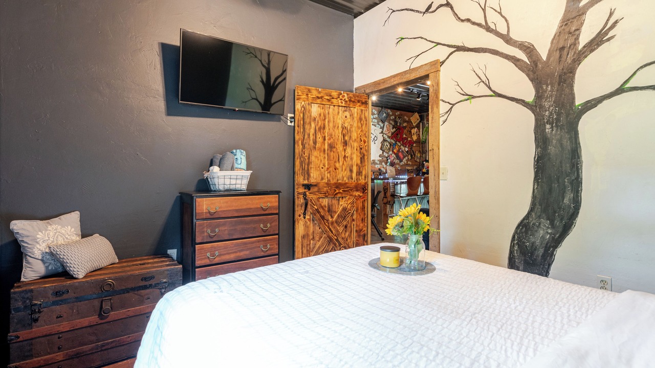 Photo of Bedroom in French Lick