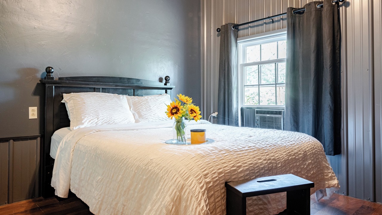 Photo of Bedroom in French Lick