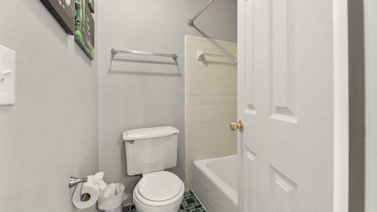 Photo of Bathroom in Hanahan