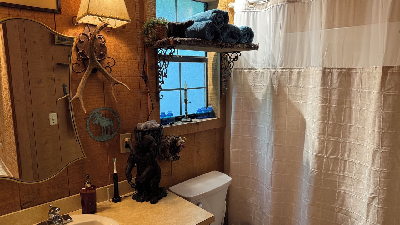 Photo of Bathroom in Highlands