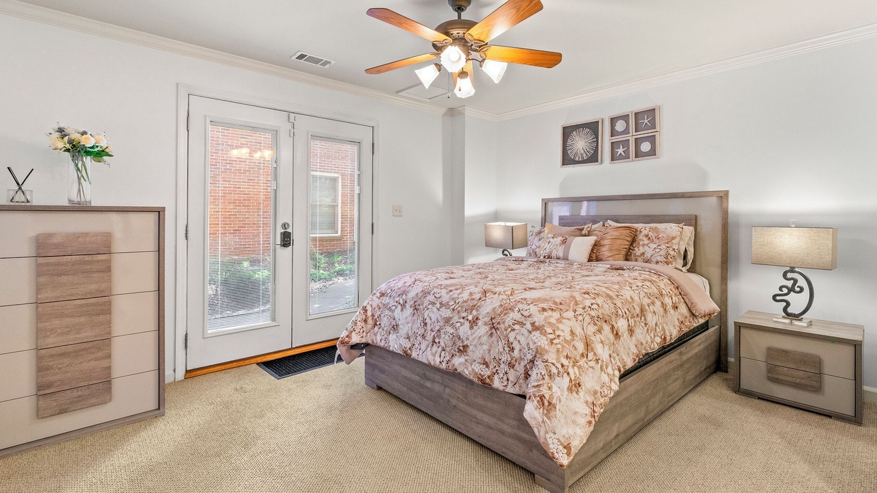 Photo of Bedroom in Northlake