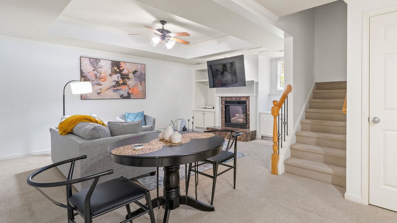 Photo of Livingroom in Northlake