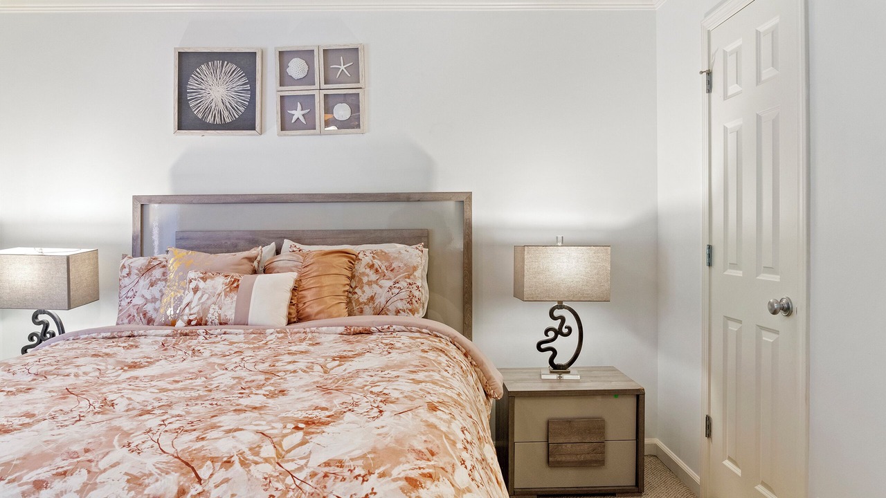 Photo of Bedroom in Northlake