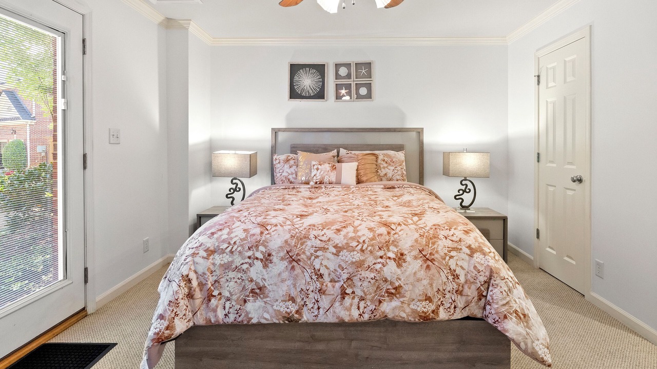 Photo of Bedroom in Northlake