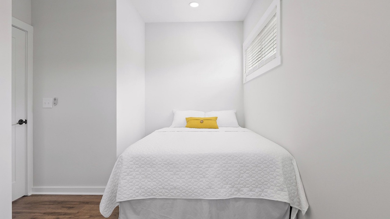 Photo of Bedroom in Lupton City