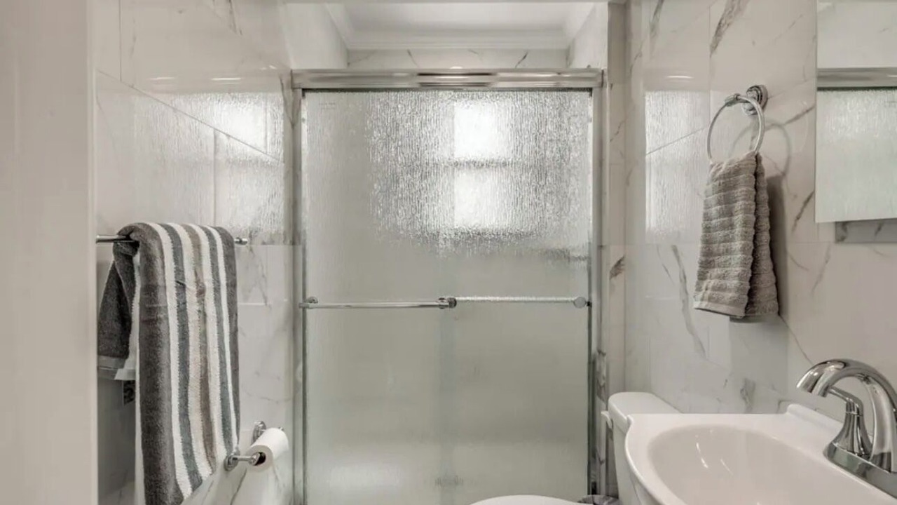Photo of Bathroom in Ash
