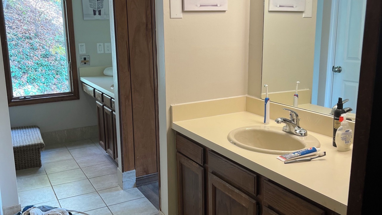 Photo of Bathroom in Maggie Valley
