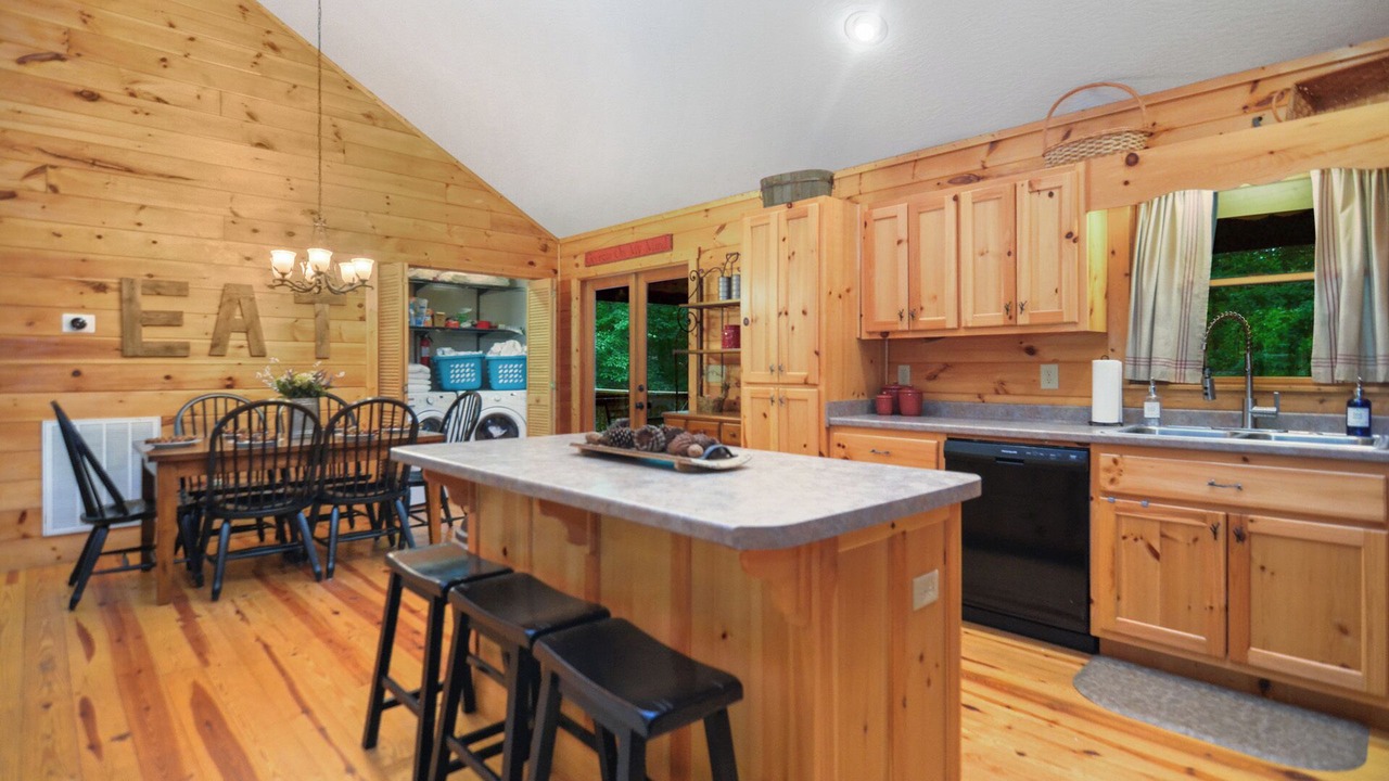 Photo of Kitchen in Ellijay