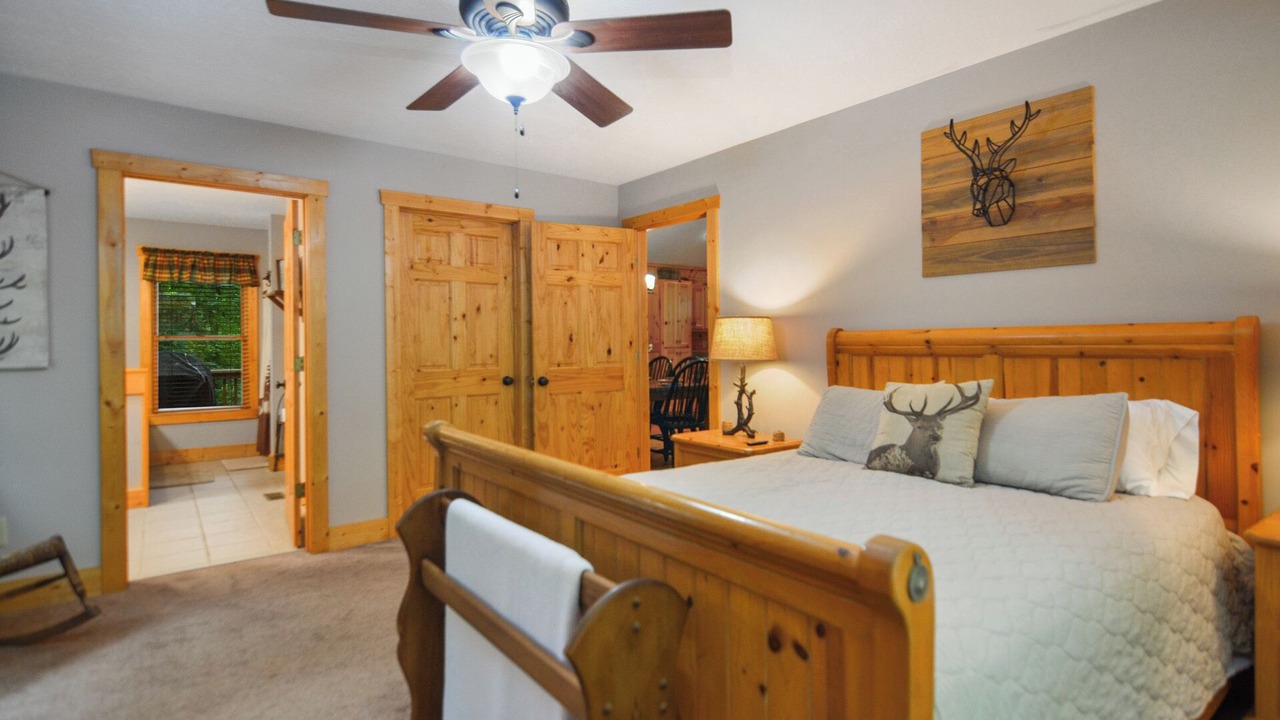 Photo of Bedroom in Ellijay