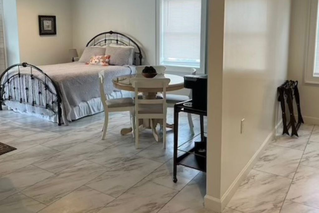 Photo of Bedroom in Bryson City