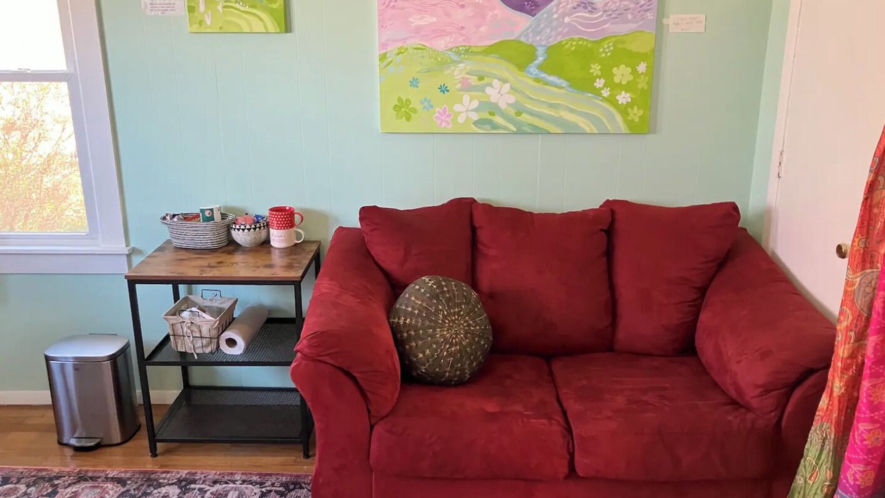 Photo of Livingroom in Johnson City