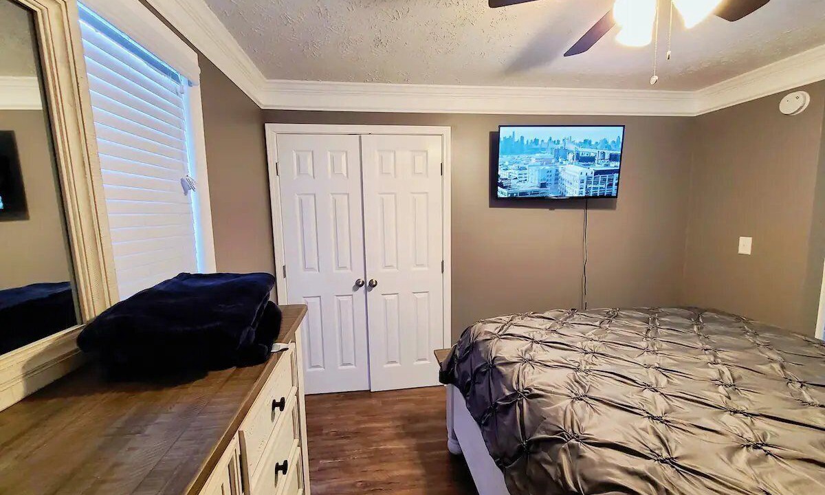 Photo of Bedroom in Lexington