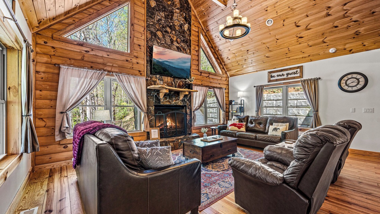 Photo of Bedroom in Maggie Valley