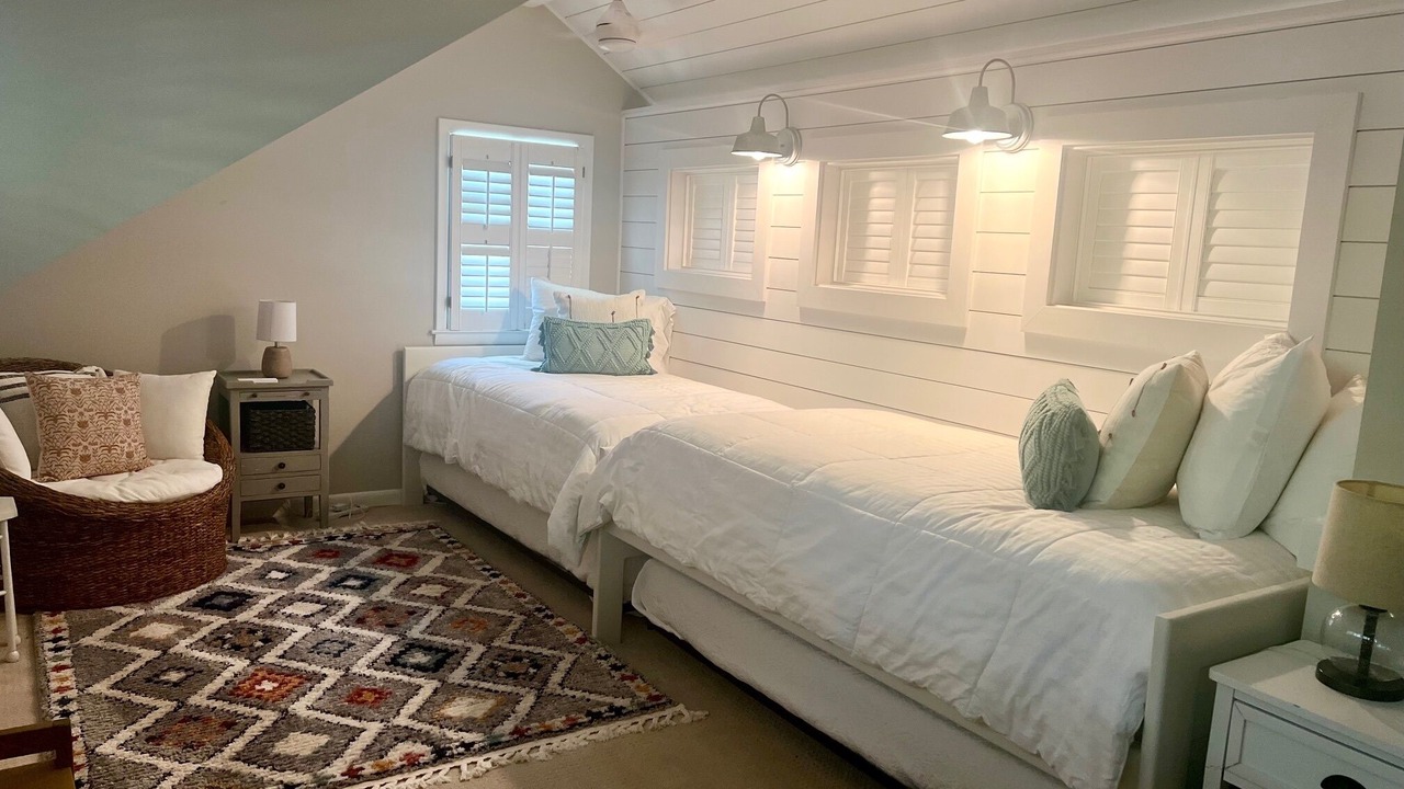 Photo of Bedroom in Tarpon Pond