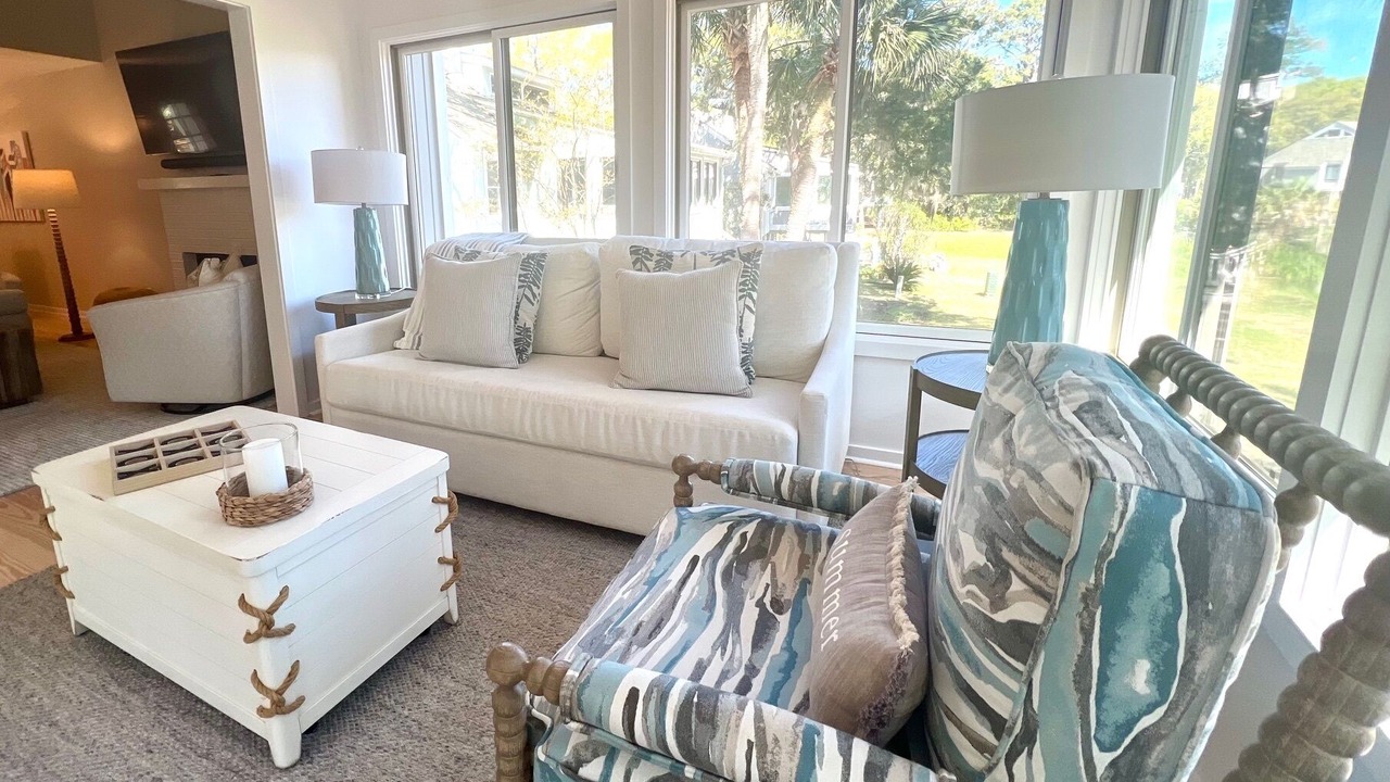 Photo of Livingroom in Tarpon Pond