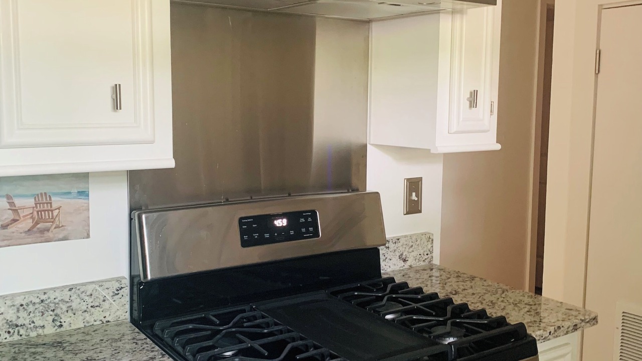 Photo of Kitchen in Summerville Historic District