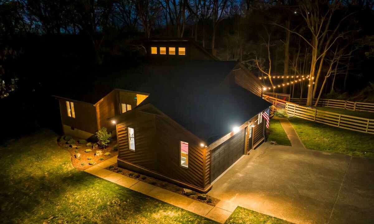 Photo of Outdoor in Hendersonville