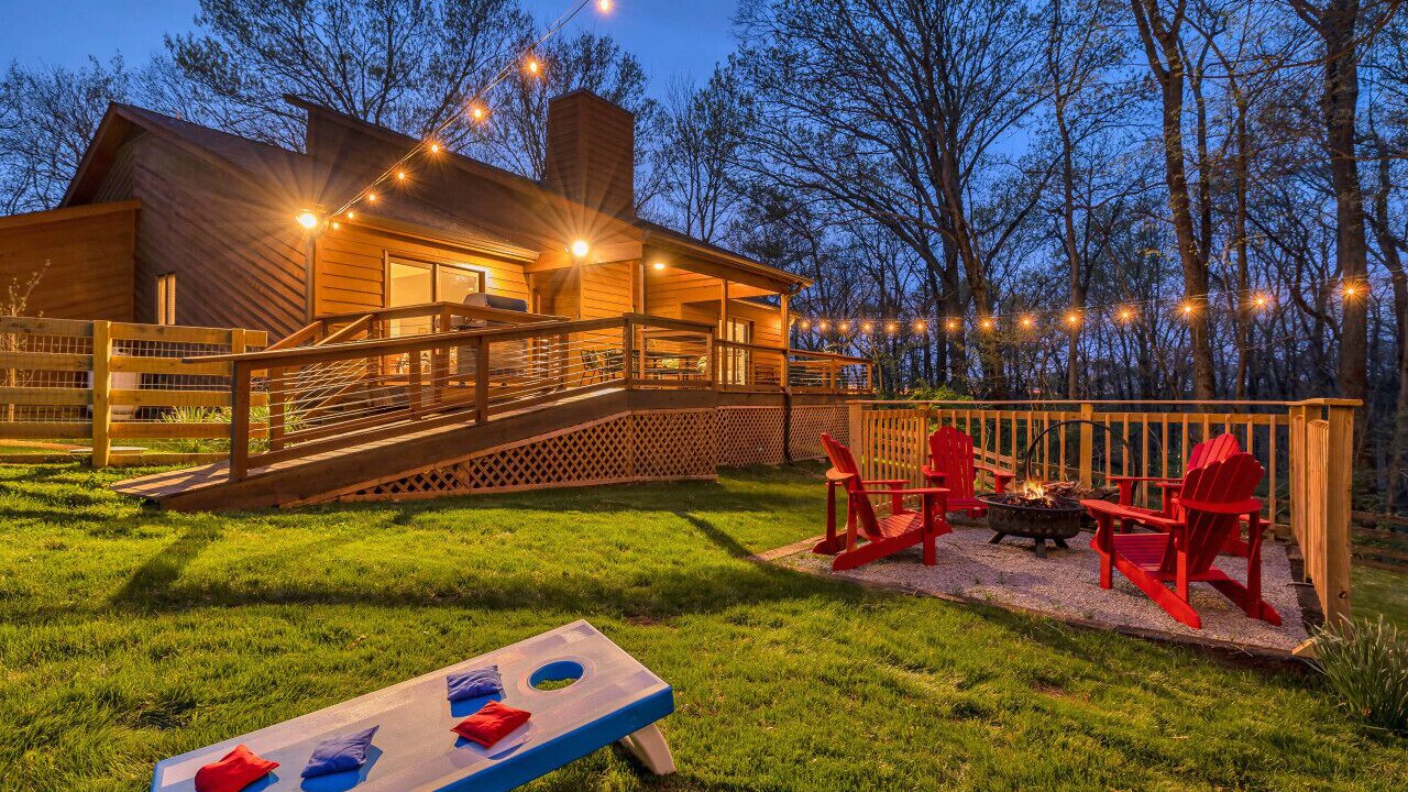 Photo of Patio Balcony in Hendersonville