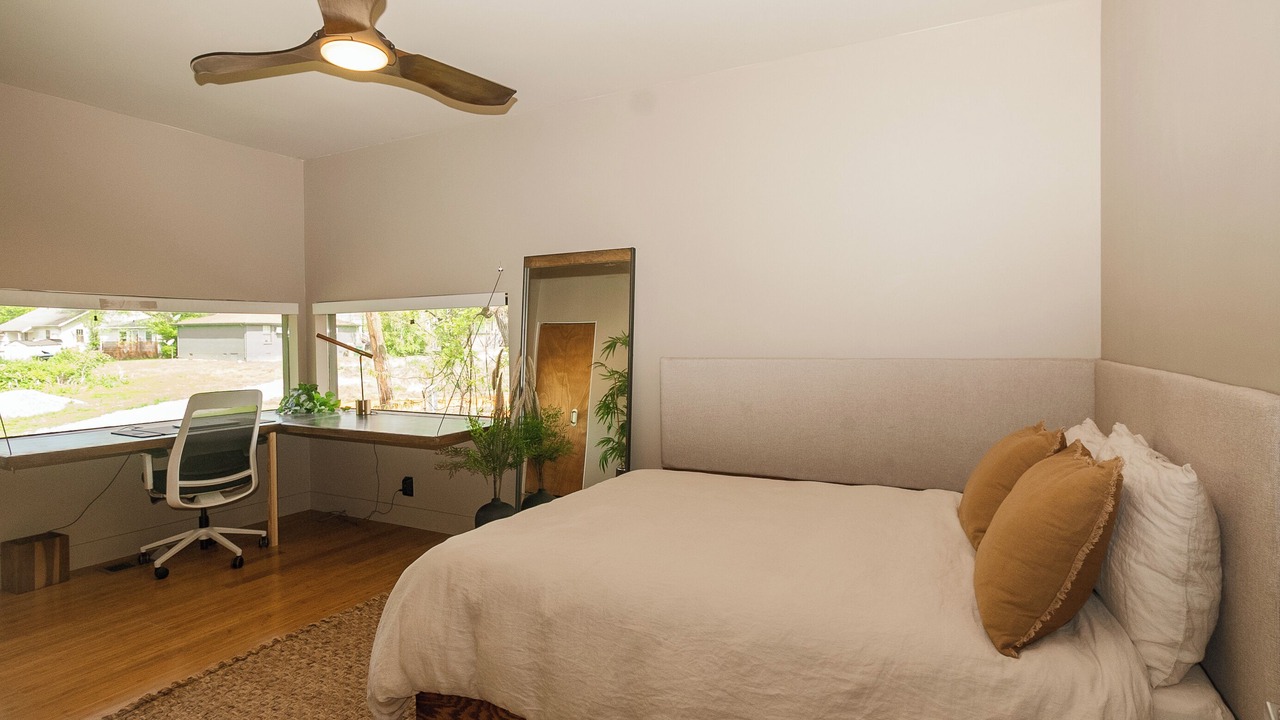 Photo of Bedroom in East Hill