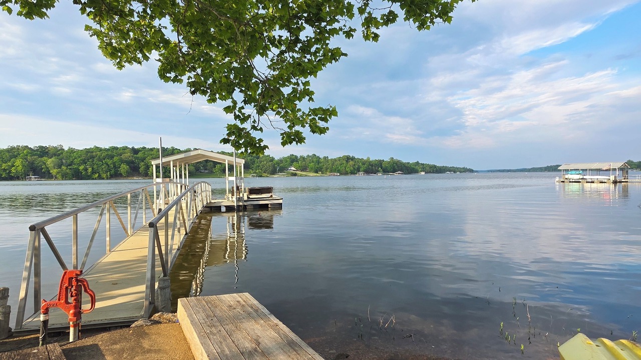 Photo of Outdoor in Benton