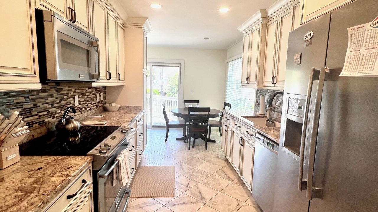 Photo of Kitchen in Spinnaker Beachhouses