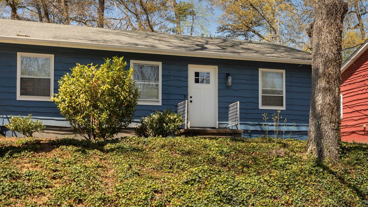 Photo of Outdoor in Weaverville