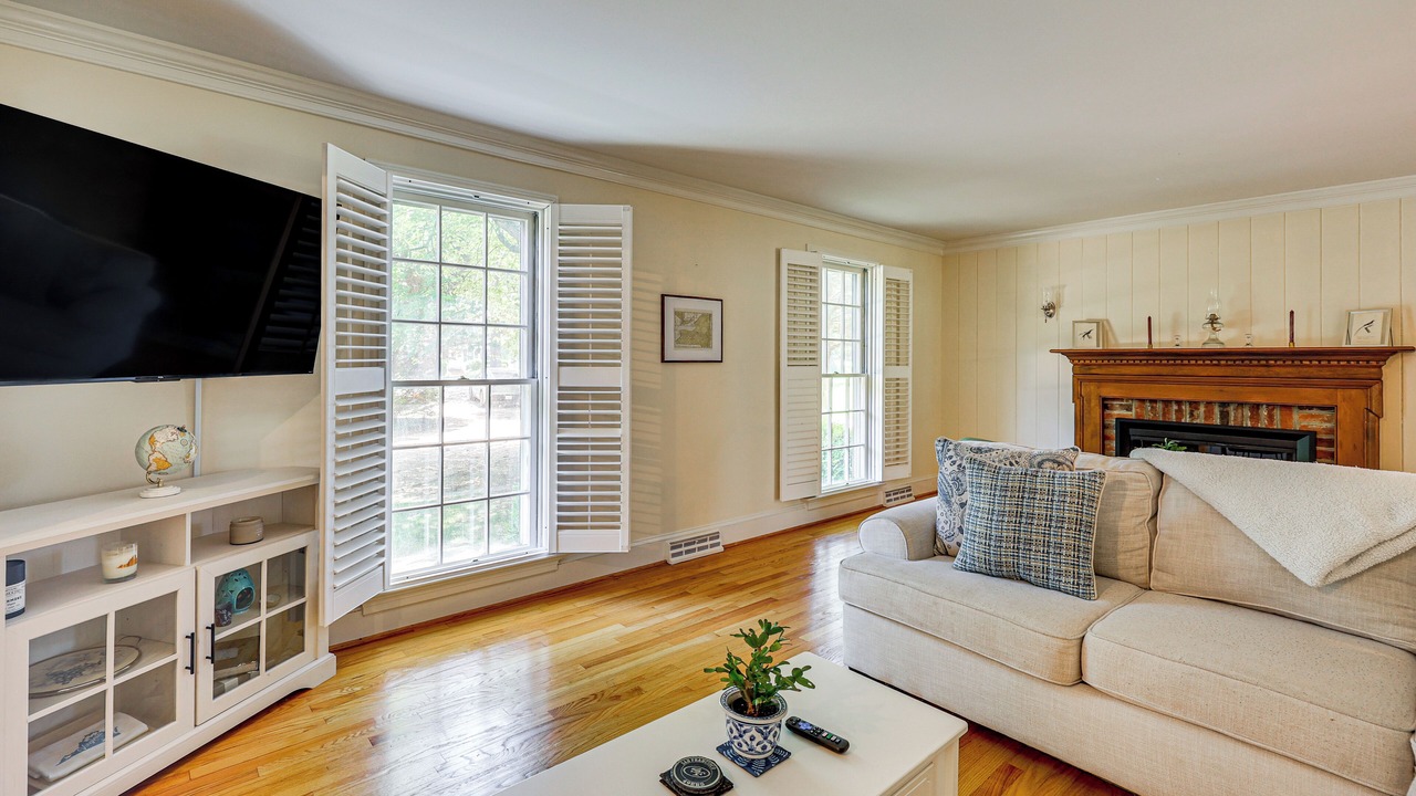 Photo of Bedroom in North Chesterfield