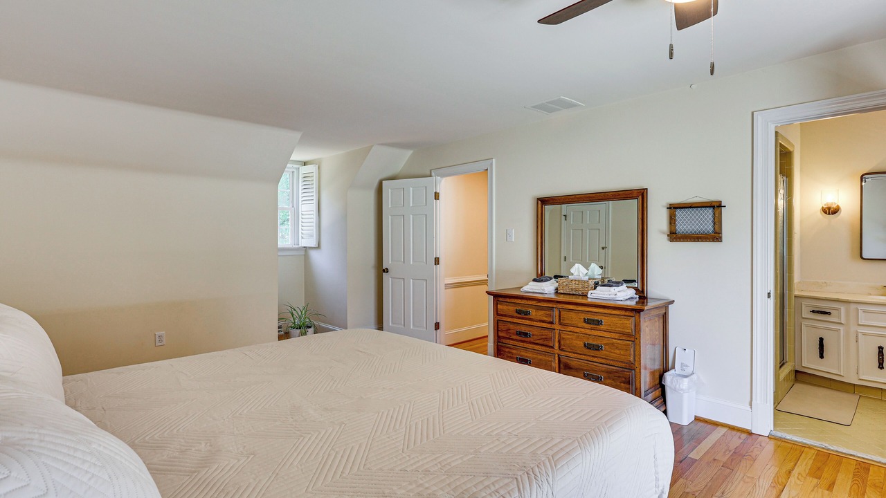 Photo of Bedroom in North Chesterfield