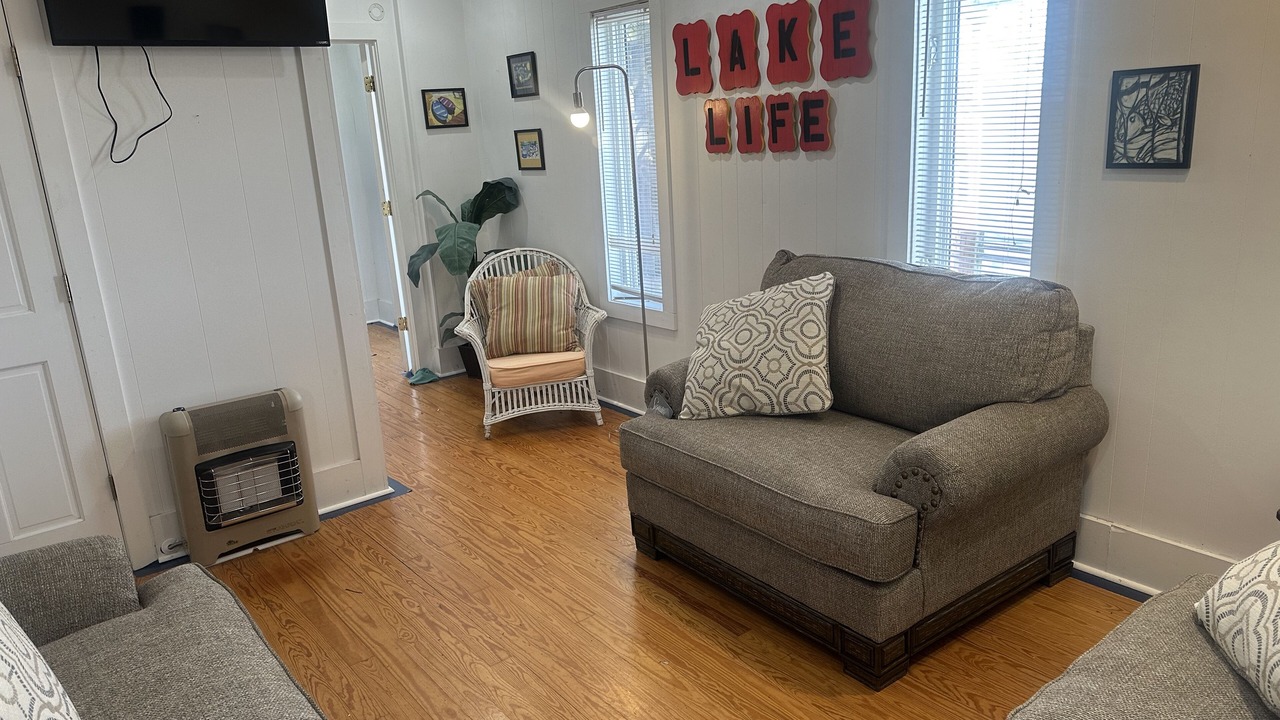 Photo of Livingroom in Gilbertsville