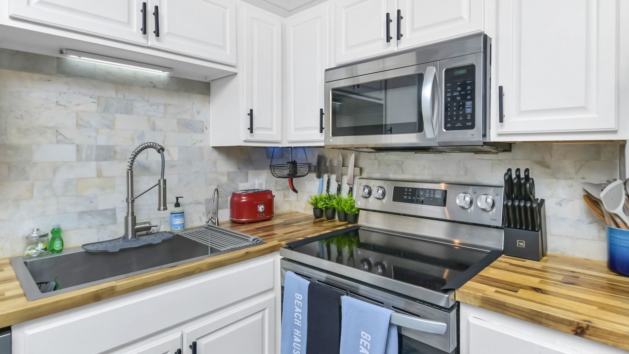 Photo of Kitchen in North Forest Beach
