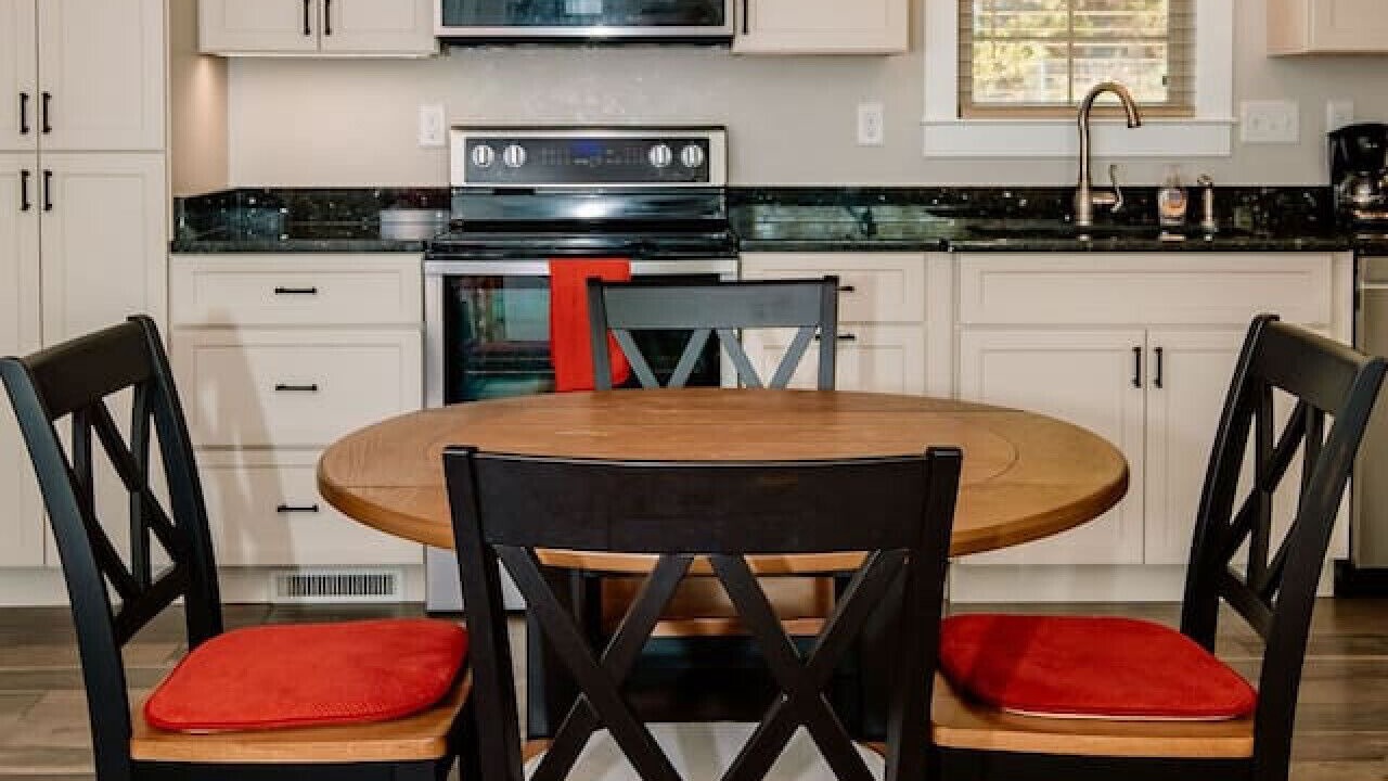 Photo of Kitchen in Flat Rock