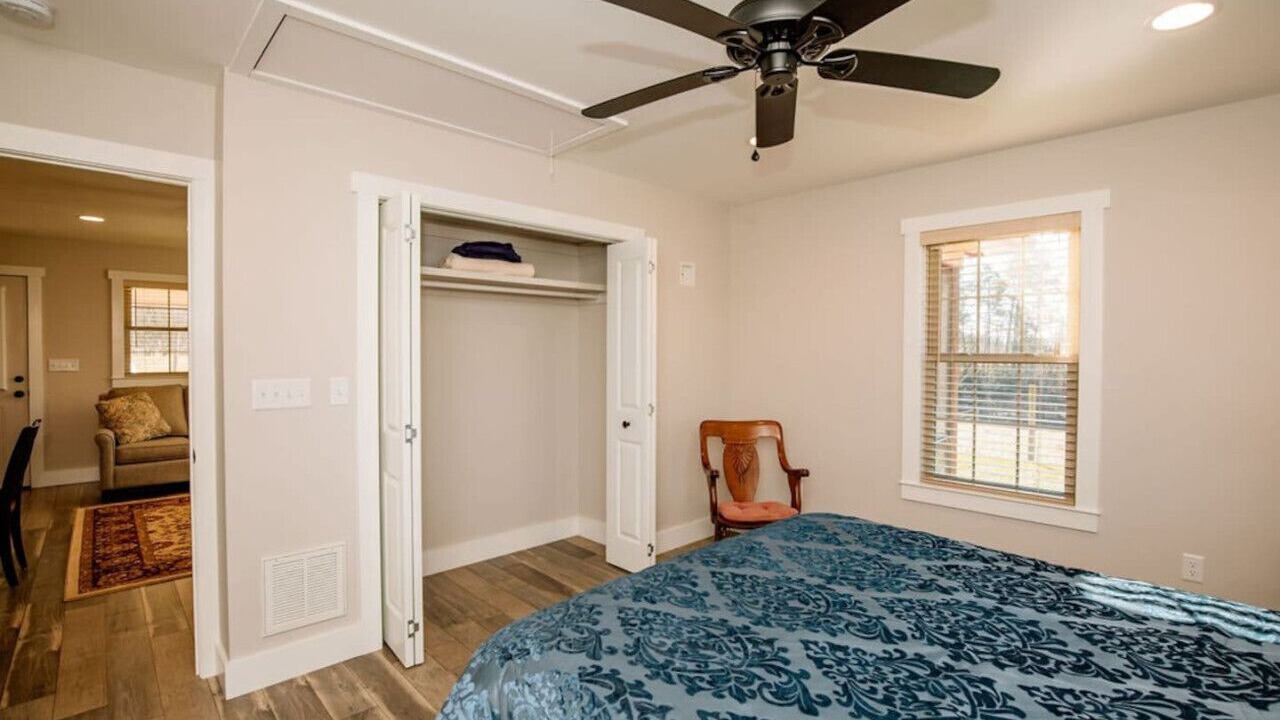 Photo of Bedroom in Flat Rock