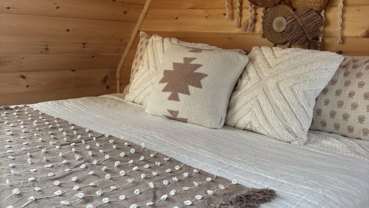 Photo of Bedroom in Ellijay