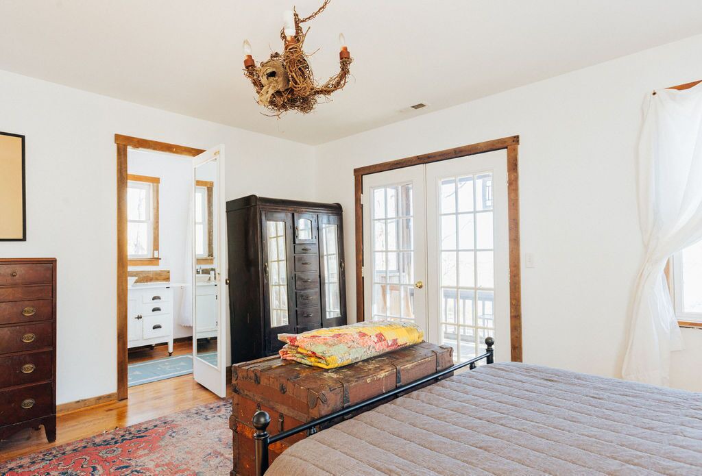 Photo of Bedroom in Sewanee