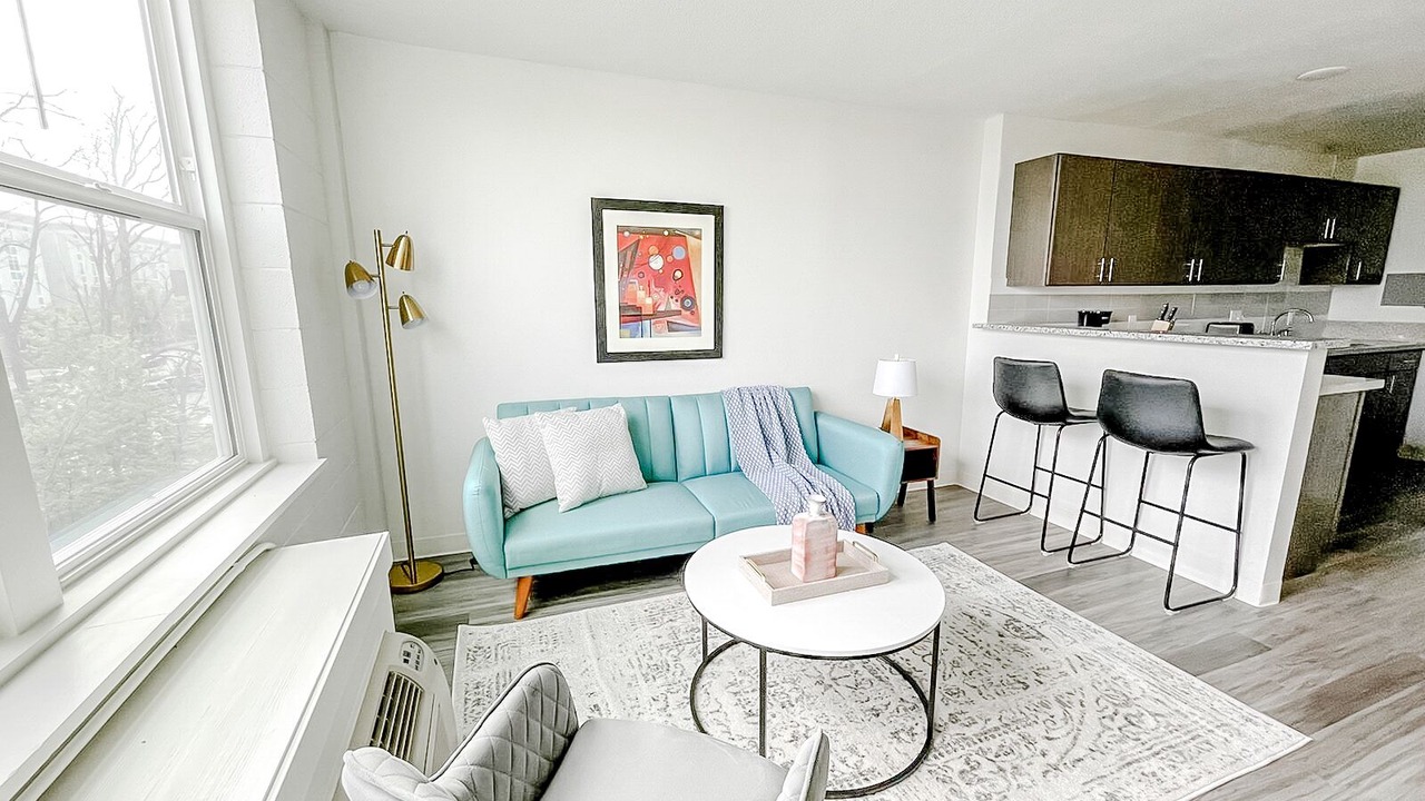 Photo of Livingroom in Corryville