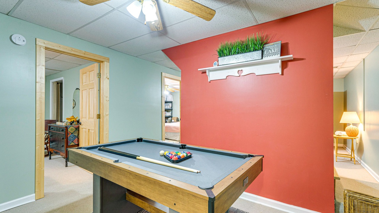 Photo of Bedroom in Hiawassee