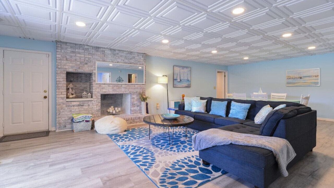 Photo of Livingroom in Lake Norman of Catawba