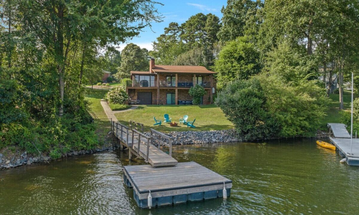 Photo of Outdoor in Lake Norman of Catawba