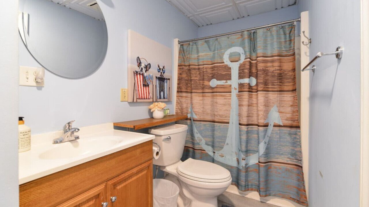 Photo of Bathroom in Lake Norman of Catawba