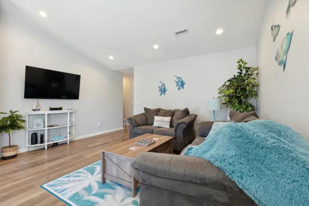 Photo of Livingroom in Myrtle Grove