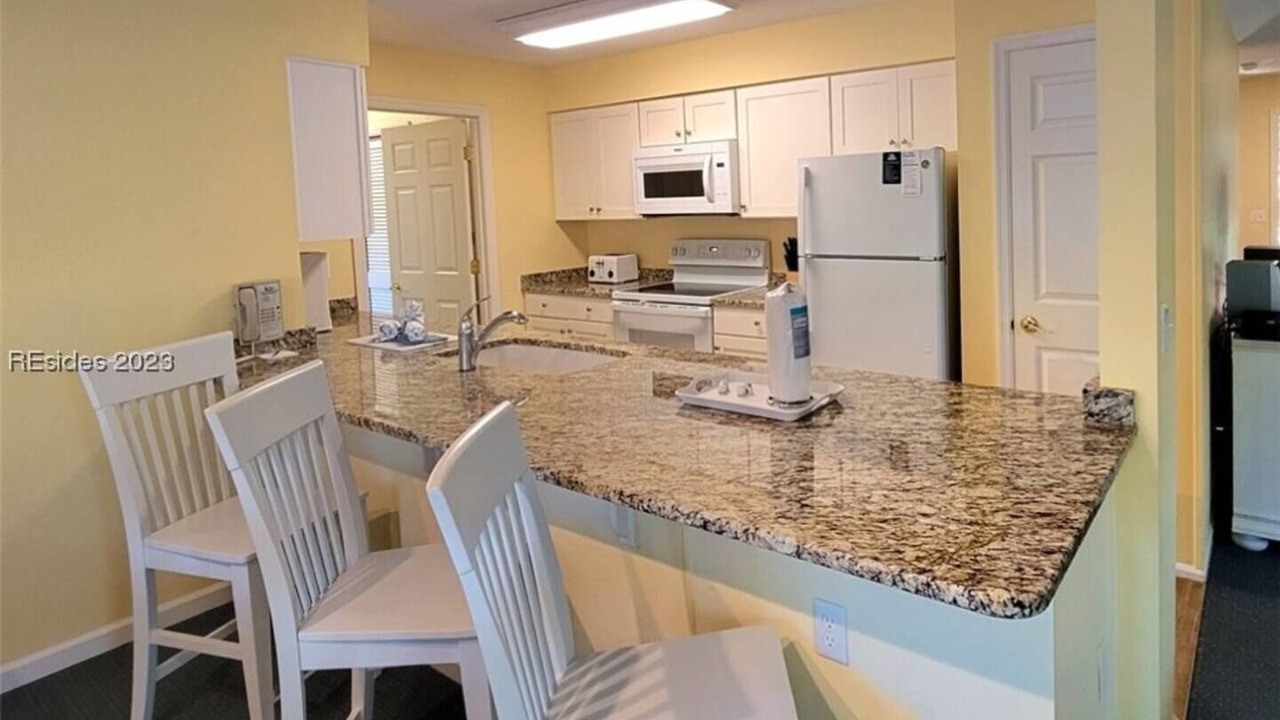 Photo of Kitchen in Shipyard Plantation