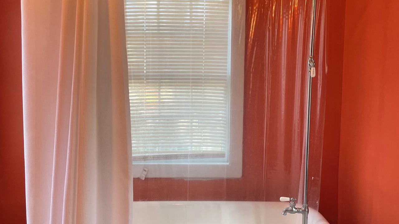 Photo of Bathroom in Historic District