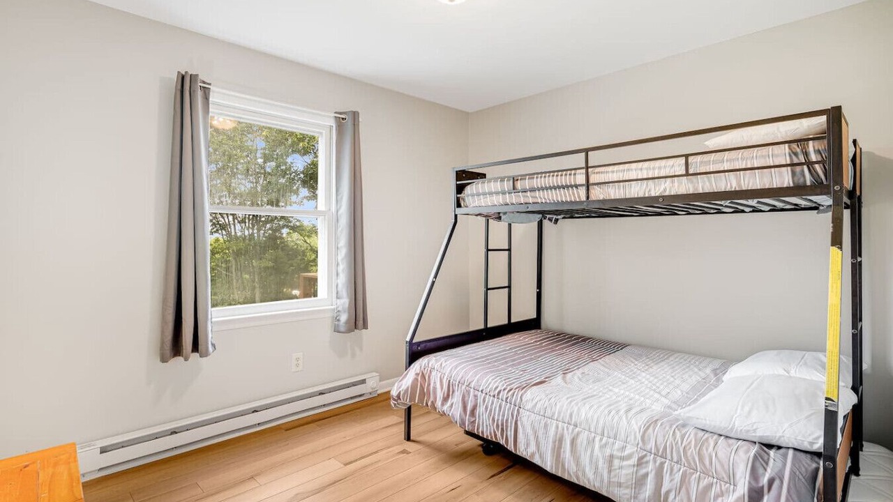 Photo of Bedroom in Blowing Rock