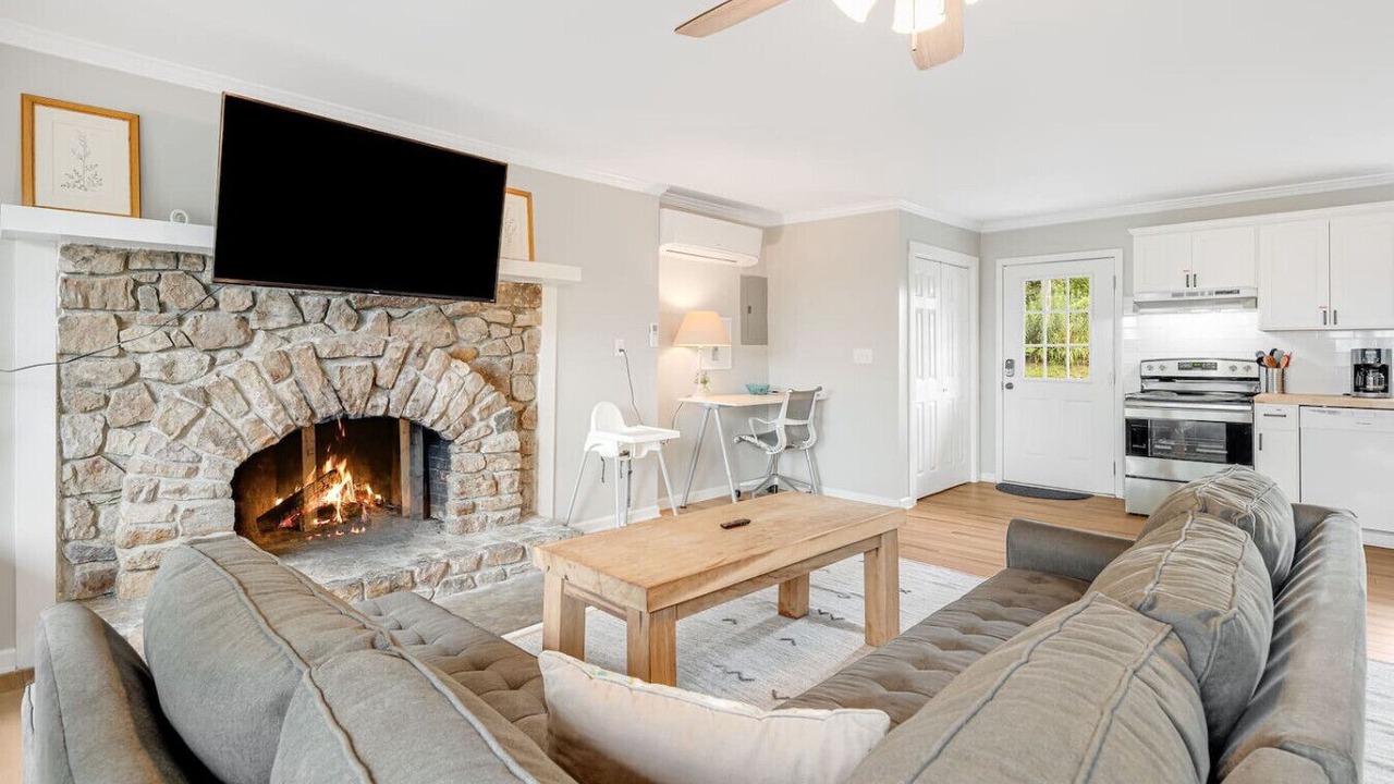 Photo of Livingroom in Blowing Rock