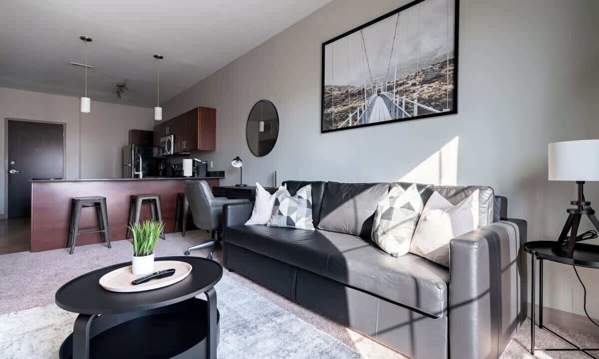 Photo of Livingroom in Scioto Mile
