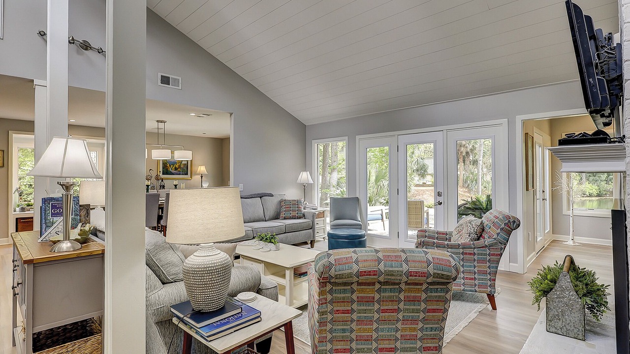 Photo of Livingroom in Heritage Woods