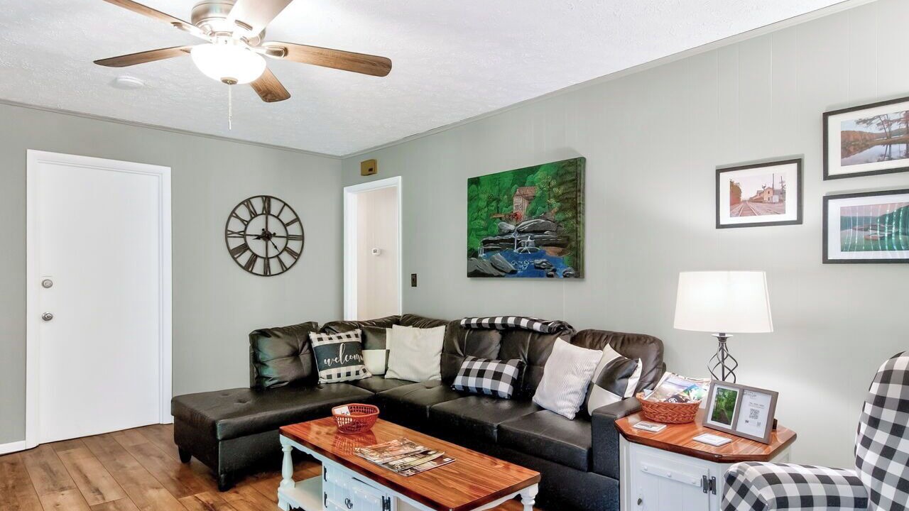 Photo of Livingroom in Fayetteville