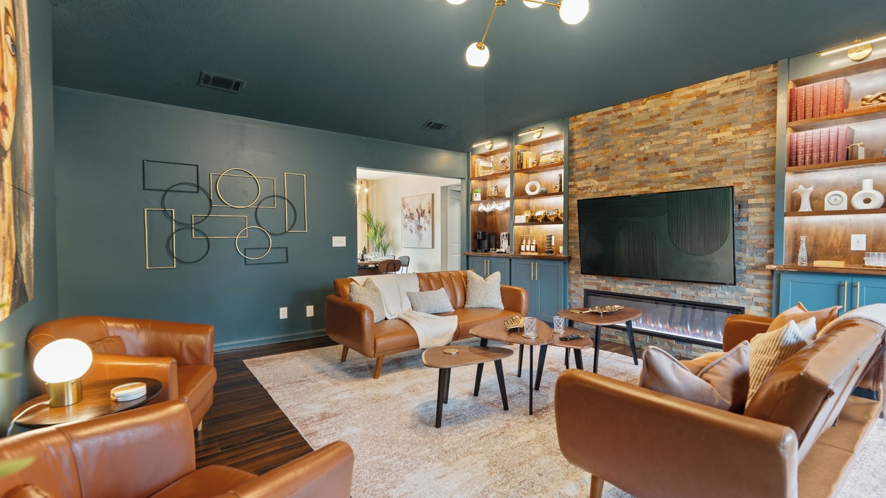 Photo of Livingroom in Whitemarsh Island