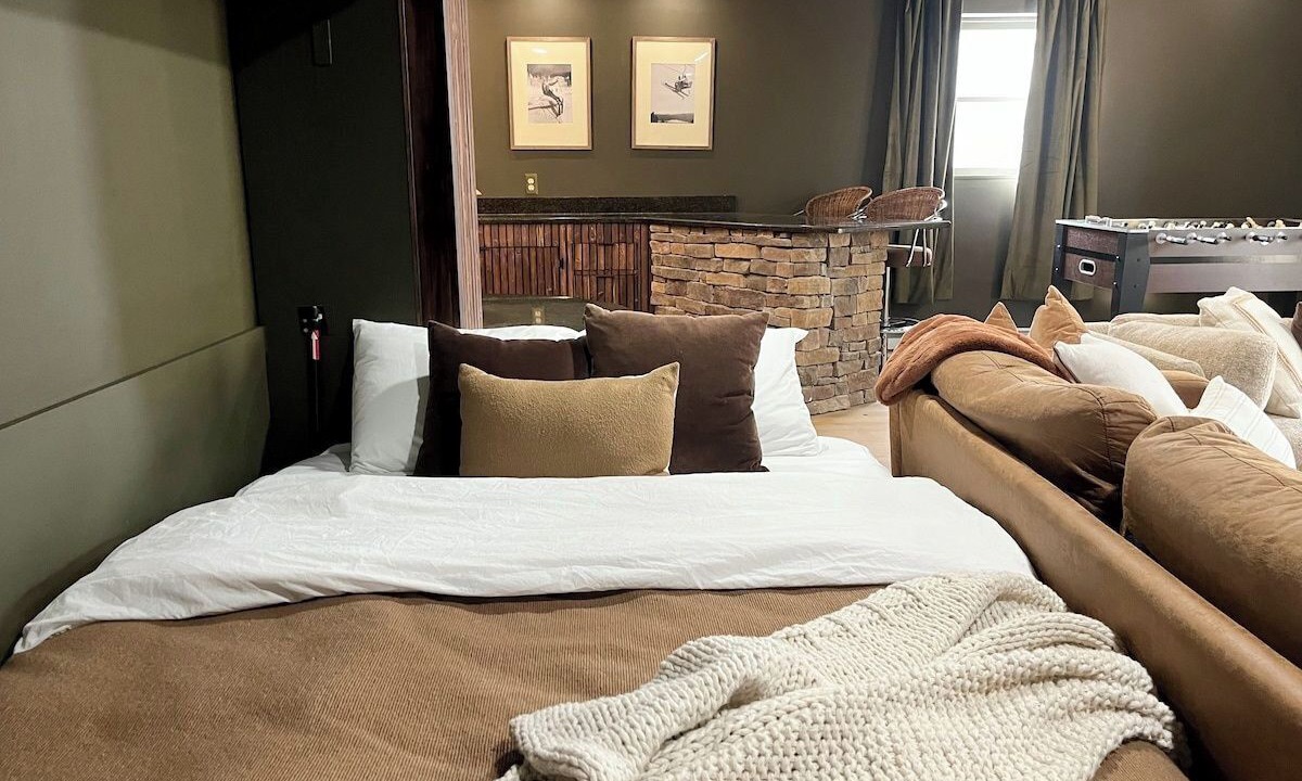 Photo of Bedroom in Mill Ridge