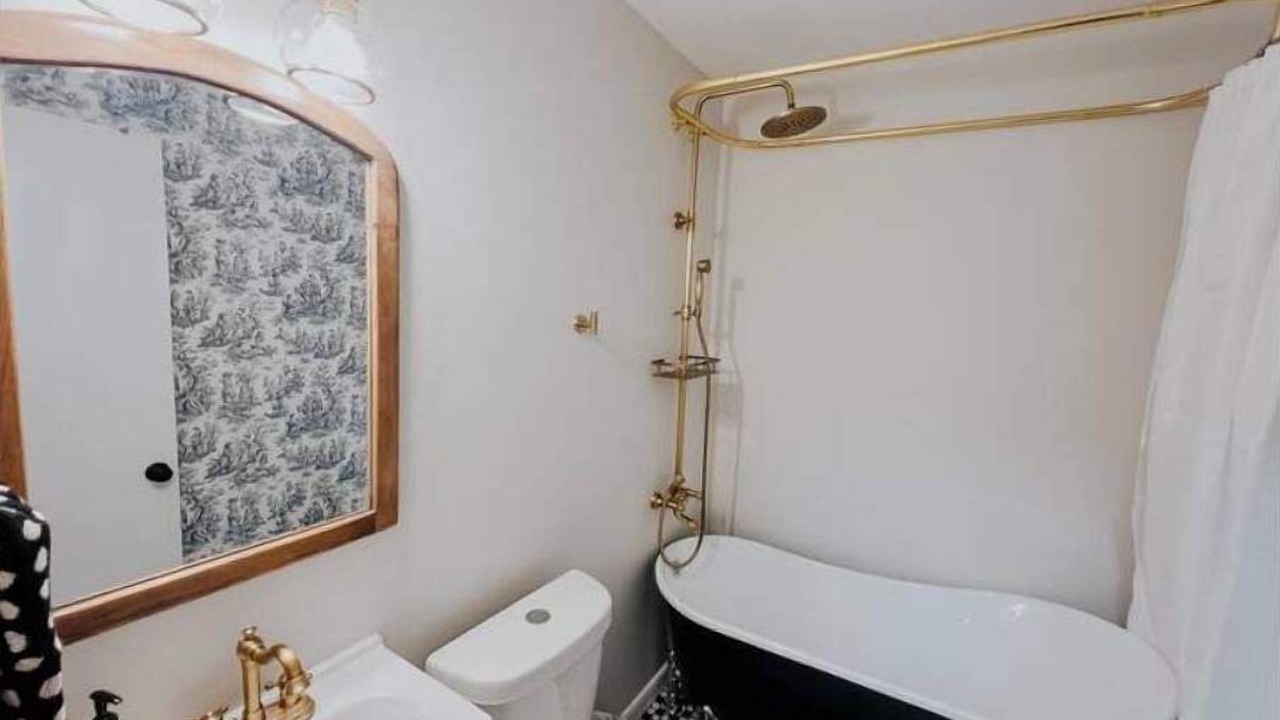 Photo of Bathroom in Lockeland Springs